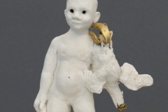 'ENTHAUCHUNG', 2021, porcelain, cernit, gold leaf, 26,5cm x 16,5cm x 16cm